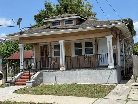 3518 Monroe St, New Orleans, LA 70118
