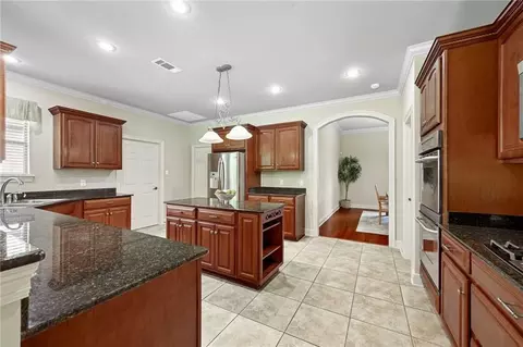 Kitchen - 416 Southdown Loop, Covington, LA 70433 photo 4 of 4