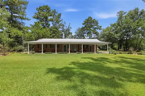 29747 Amvets Rd, Albany, LA 70711