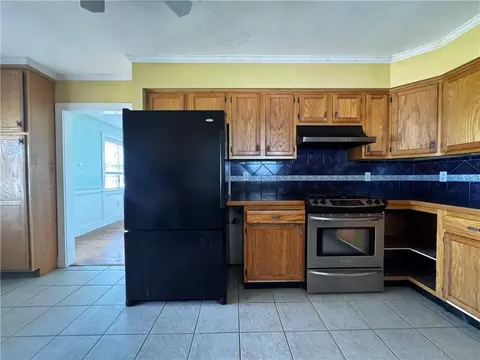 Kitchen - 1023 Minden St, Kenner, LA 70062 photo 4 of 4