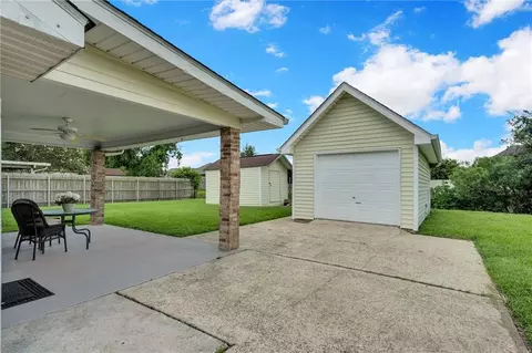 Exterior - 914 Gassen St, Luling, LA 70070 photo 8 of 9