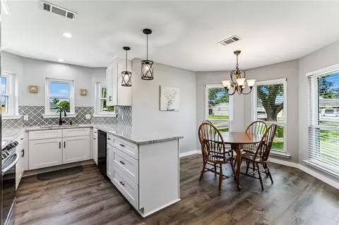 Kitchen - 315 Davis Dr, Luling, LA 70070 photo 1 of 2