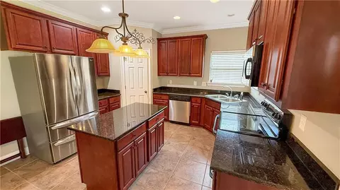 Kitchen - 130 Braden Dr, Luling, LA 70070 photo 3 of 3