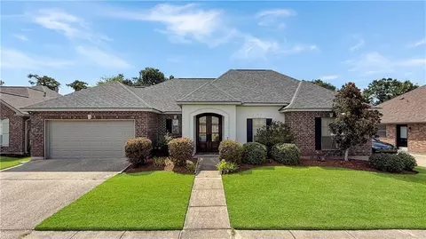 130 Braden Dr, Luling, LA 70070