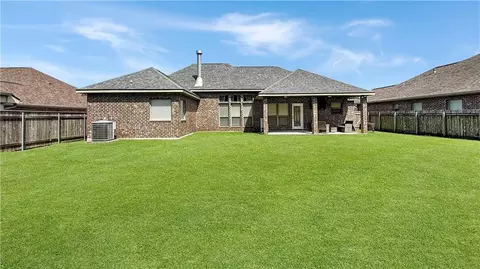 Exterior - 130 Braden Dr, Luling, LA 70070 photo 4 of 5