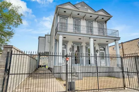 1238 N Robertson St, New Orleans, LA 70116