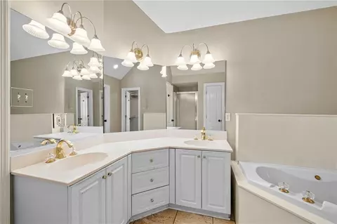 Bath - 305 Charles Ct, Slidell, LA 70458 photo 4 of 4