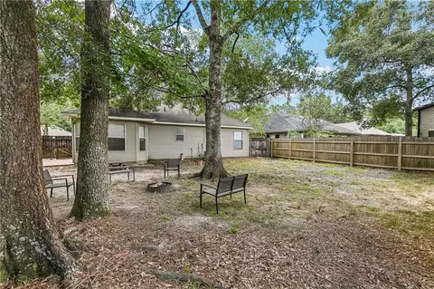 Exterior - 70052 9th St, Covington, LA 70433 photo 4 of 6