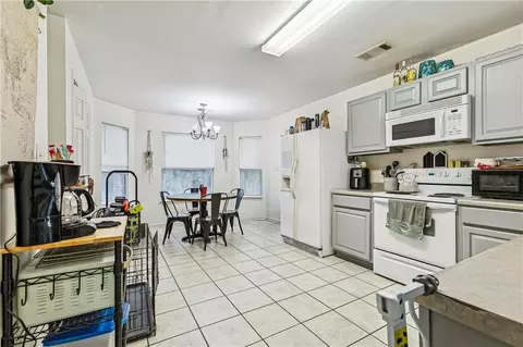 Kitchen - 70052 9th St, Covington, LA 70433 photo 1 of 2