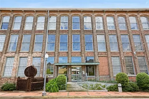 920 Poeyfarre St #219, New Orleans, LA 70130