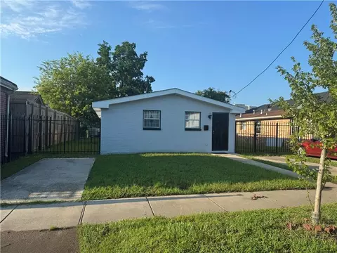 1230 St Denis St, New Orleans, LA 70122
