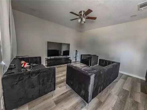 Living - 149 Baylor Pl, Kenner, LA 70065 photo 1 of 4