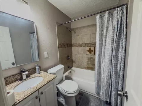 Bath - 149 Baylor Pl, Kenner, LA 70065 photo 1 of 1