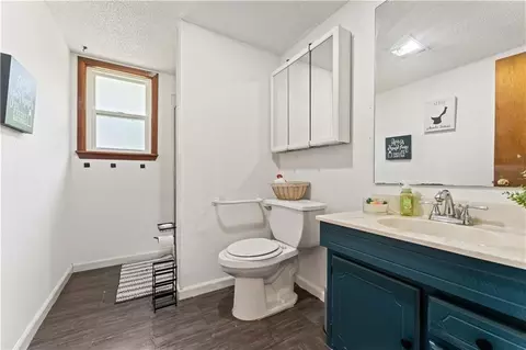 Bath - 1920 Delaware Ave, Kenner, LA 70062 photo 2 of 2
