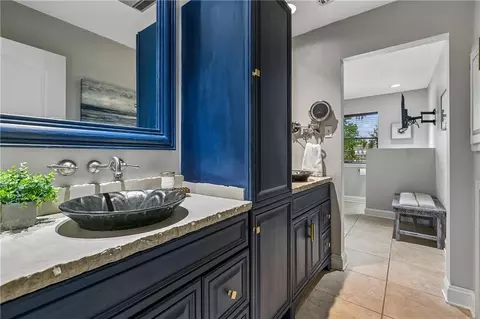 Bath - 15 W Levert Dr, Luling, LA 70070 photo 1 of 4