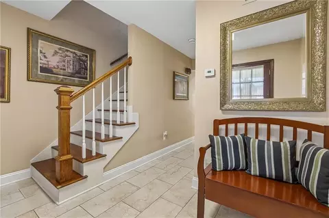 Entry Way - 15 W Levert Dr, Luling, LA 70070 photo 1 of 1