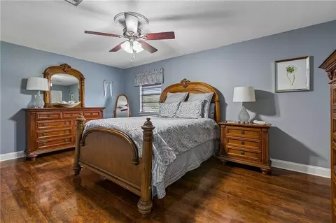 Bedroom - 15 W Levert Dr, Luling, LA 70070 photo 2 of 4