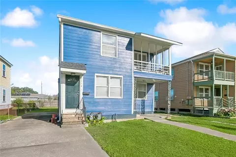 2119 Robin St, New Orleans, LA 70122