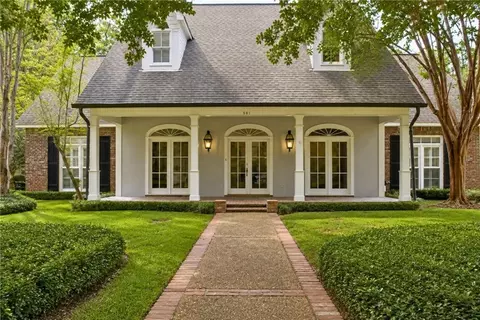 501 Wycliffe Way, Alexandria, LA 71303