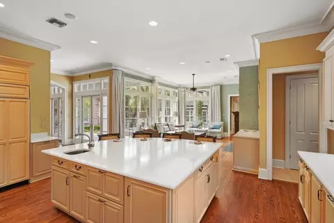 Kitchen - 15532 S Milloit Ln, Covington, LA 70433 photo 4 of 6