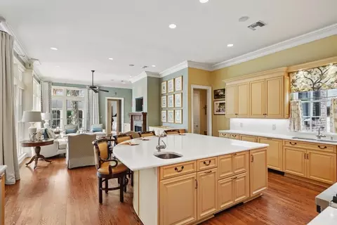Kitchen - 15532 S Milloit Ln, Covington, LA 70433 photo 3 of 6