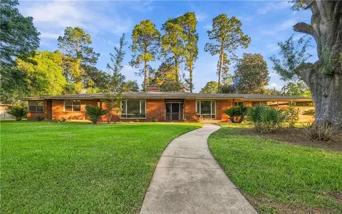 3131 Pershing Ave, Alexandria, LA 71301
