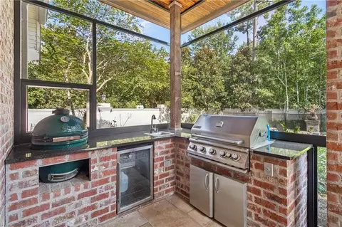 Exterior - 564 Evergreen Dr, Mandeville, LA 70448 photo 12 of 16