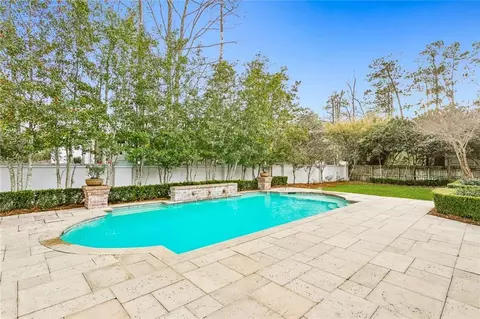 Exterior - 564 Evergreen Dr, Mandeville, LA 70448 photo 4 of 16