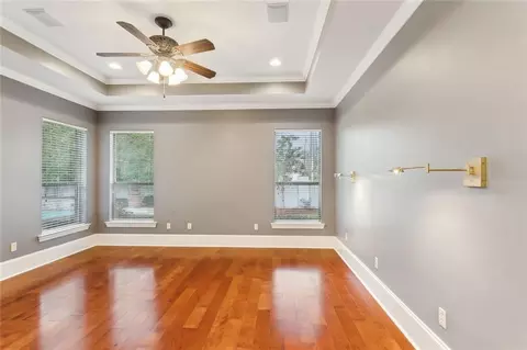 Living - 564 Evergreen Dr, Mandeville, LA 70448 photo 6 of 6