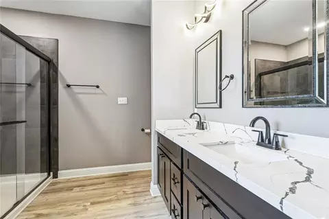 Bath - 4611 Oak Dr, Slidell, LA 70461 photo 1 of 3