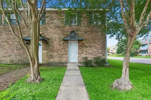 10 Maria St, Destrehan, LA 70047