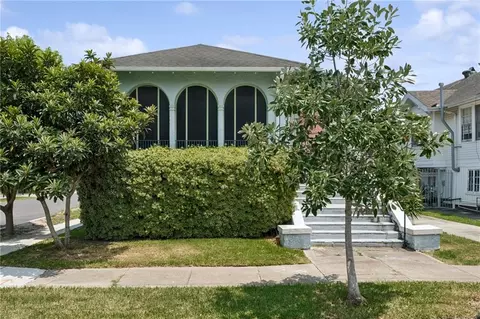 2535 Peniston St, New Orleans, LA 70115