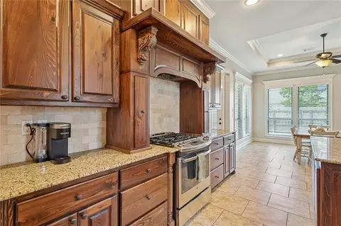 Kitchen - 773 Rue Bourdeaux, Covington, LA 70433 photo 3 of 3