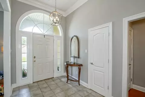 Entry Way - 214 Hawthorn Dr, Luling, LA 70070 photo 1 of 3