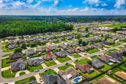 View/Area - 214 Hawthorn Dr, Luling, LA 70070 photo 3 of 3