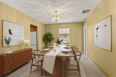 Dining - 418 Oak Ln, Luling, LA 70070 photo 1 of 1