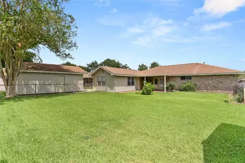 Exterior - 418 Oak Ln, Luling, LA 70070 photo 7 of 7