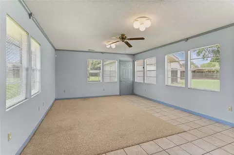 Living - 418 Oak Ln, Luling, LA 70070 photo 7 of 8