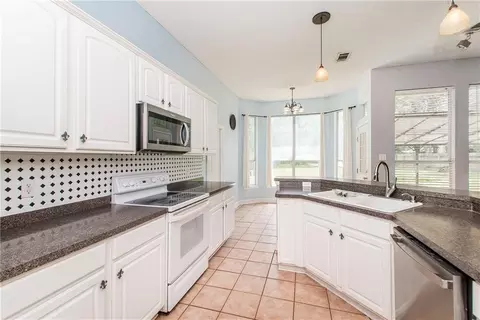 Kitchen - 70312 1st St, Covington, LA 70433 photo 2 of 4