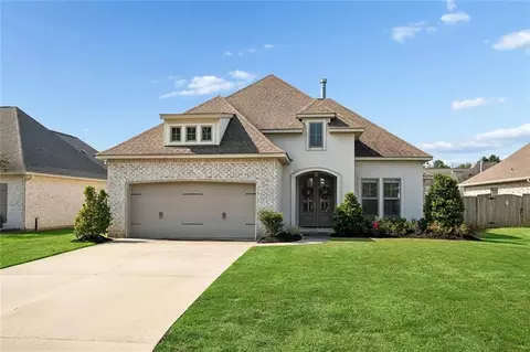 3012 Rock Dove Dr, Madisonville, LA 70447