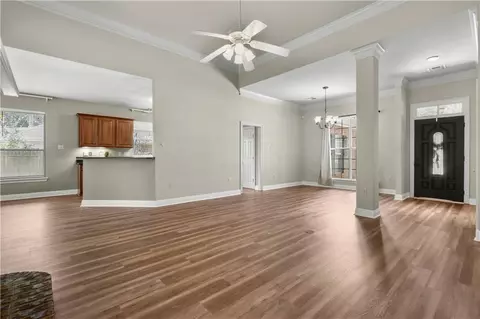 Living - 124 W Silver Maple Dr, Slidell, LA 70458 photo 3 of 4