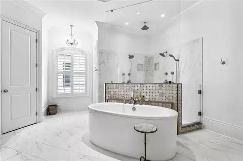 Bath - 614 Millikens Bnd, Covington, LA 70433 photo 2 of 6