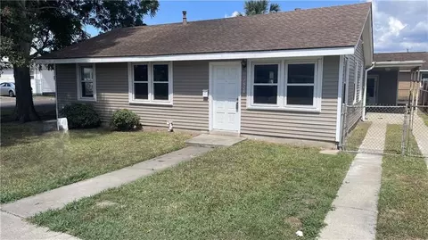 7528 Saint Anthony St, Marrero, LA 70072