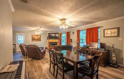 Dining - 347 Barron Rd, Pollock, LA 71467 photo 1 of 1