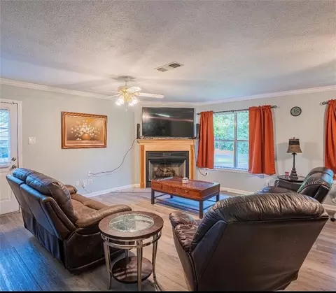Living - 347 Barron Rd, Pollock, LA 71467 photo 1 of 1