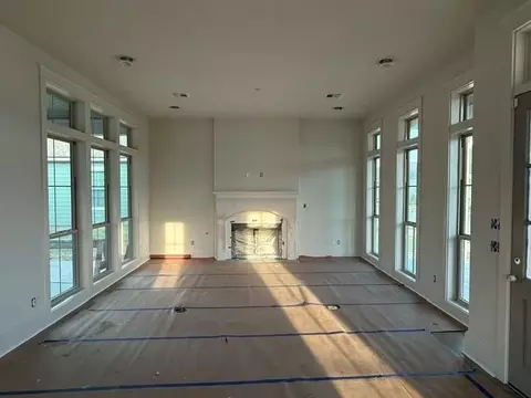 Living - 429 La Branch Pl, Covington, LA 70433 photo 1 of 3