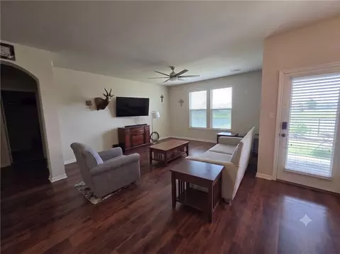 260 E Lake Dr, Slidell, LA 70461 photo 2