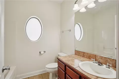 Bath - 101 Joyce Ct, Covington, LA 70433 photo 3 of 4
