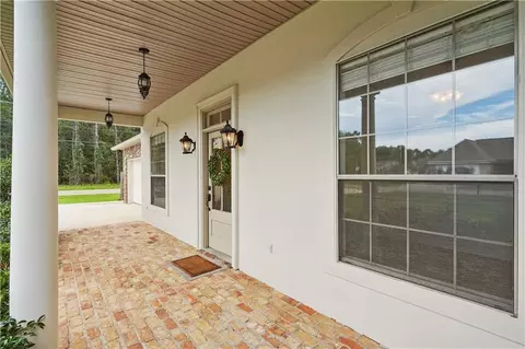 Exterior - 101 Joyce Ct, Covington, LA 70433 photo 3 of 7
