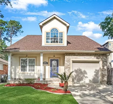 6588 Bellaire Dr, New Orleans, LA 70124